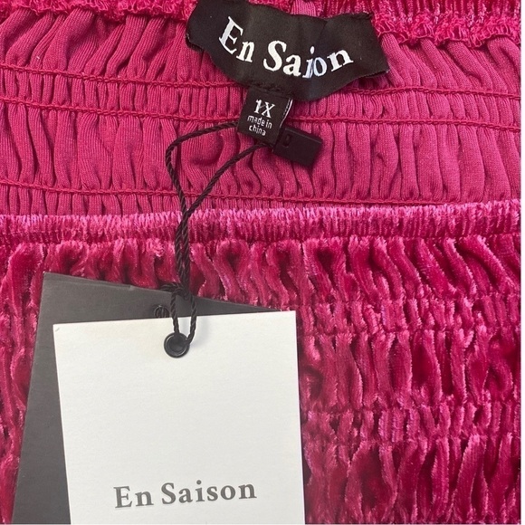 En Saison Danbury Crushed Velvet Smocked Top Size 1X NEW - Picture 7 of 9